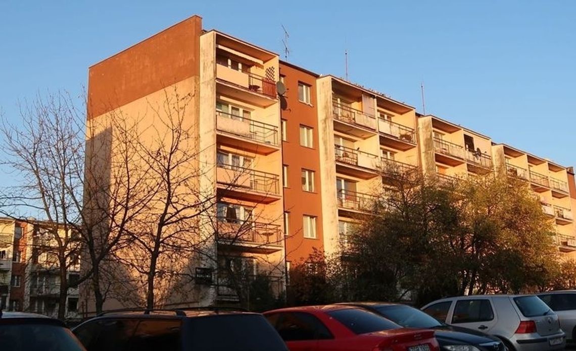 Włamał się do mieszkania w bloku tylko po jedną rzecz Włamał się do mieszkania w bloku tylko po jedną rzecz