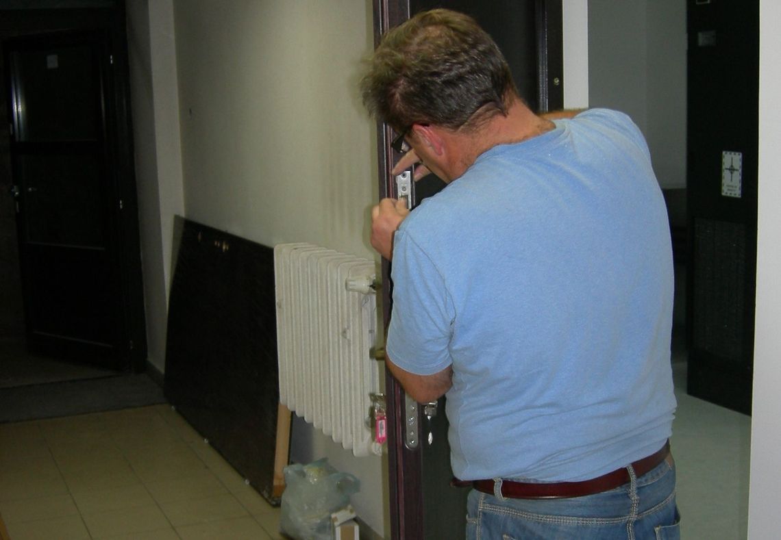 Włamanie na dopasowany klucz Włamanie na dopasowany klucz