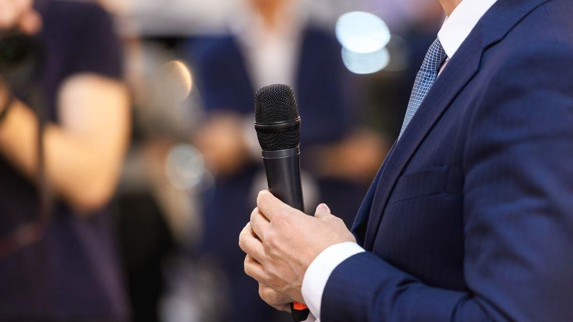 Burmistrz, czy wójt na dłużej. Projekt już w Sejmie. Możesz się wypowiedzieć, co o tym myślisz Burmistrz, czy wójt na dłużej. Projekt już w Sejmie. Możesz się wypowiedzieć, co o tym myślisz