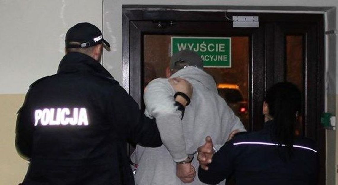 Wpadł w biały dzień. Miał przy sobie amfetaminę Wpadł w biały dzień. Miał przy sobie amfetaminę