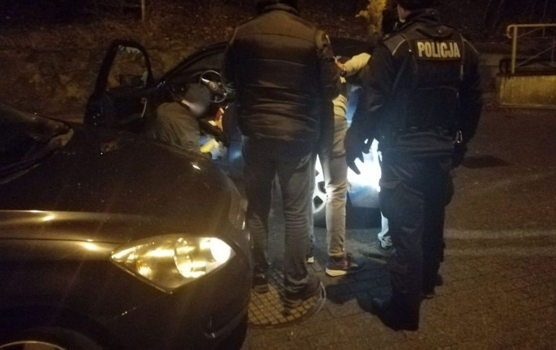 Wpadł z narkotykami na Górnym Tarasie Wpadł z narkotykami na Górnym Tarasie