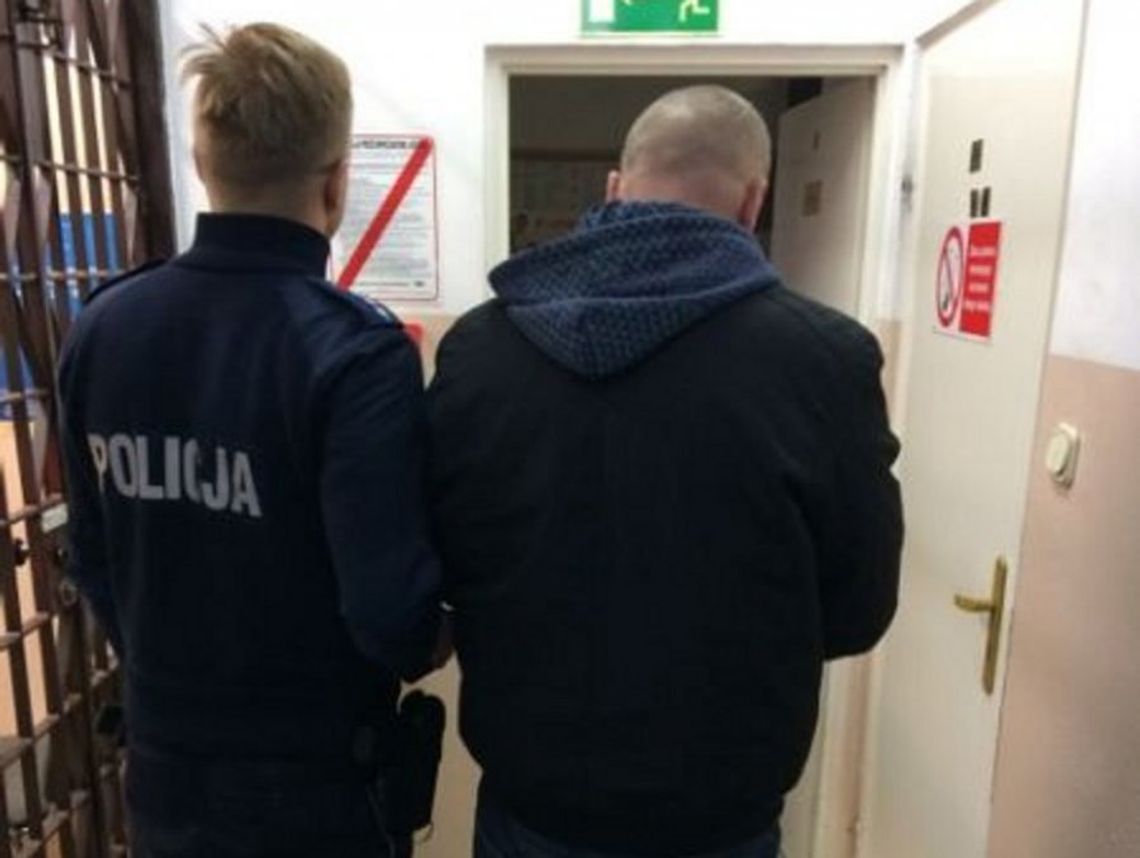 Wręczył policjantom łapówkę. Jakie ma teraz kłopoty? Wręczył policjantom łapówkę. Jakie ma teraz kłopoty?