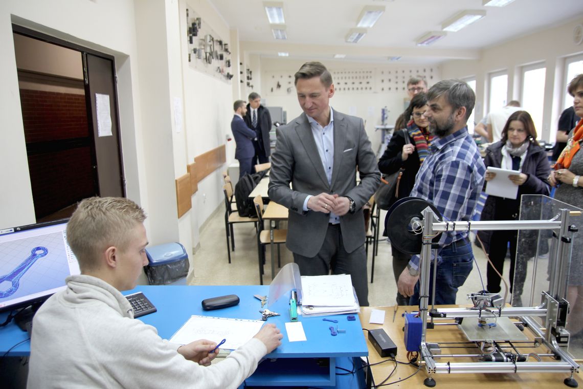 Wsparli kształcenie zawodowe. Żaden projekt z naszego powiatu nie uzyskał wsparcia Wsparli kształcenie zawodowe. Żaden projekt z naszego powiatu nie uzyskał wsparcia