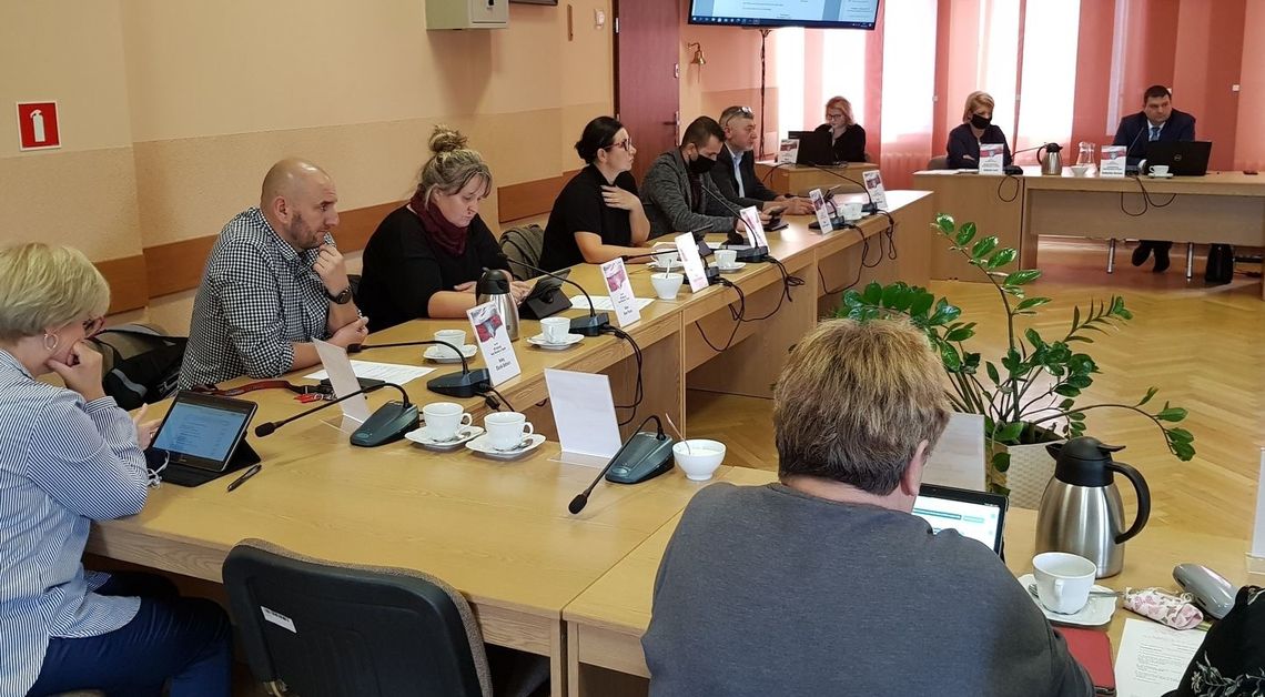 Wspólnie zrobią drogę, ale szybko potrzebne pieniądze Wspólnie zrobią drogę, ale szybko potrzebne pieniądze