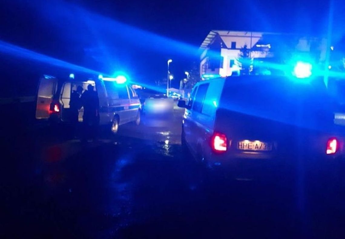 Wszedł przez balkon i zaczął strzelać. Trzy osoby zabite