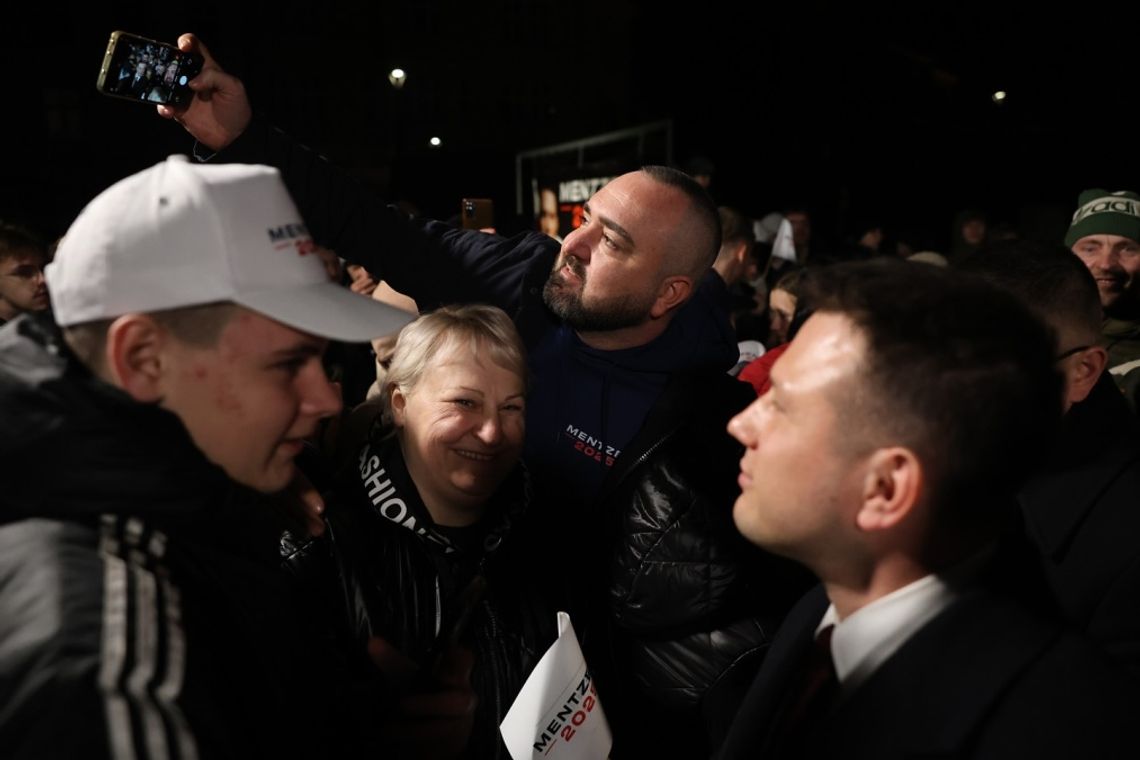 Mentzen wyprzedził w sondażu Nawrockiego. Ciekawa druga tura