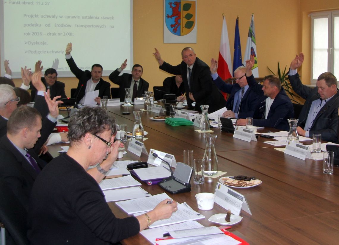 Wybory uzupełniające odbędą się dwa razy w wakacje Wybory uzupełniające odbędą się dwa razy w wakacje