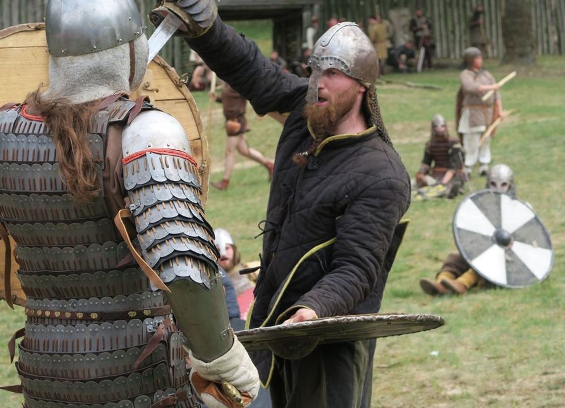 Wygraliśmy z Niemcami i Szwajcarami. Podwójny sukces wojów i piłkarzy Wygraliśmy z Niemcami i Szwajcarami. Podwójny sukces wojów i piłkarzy