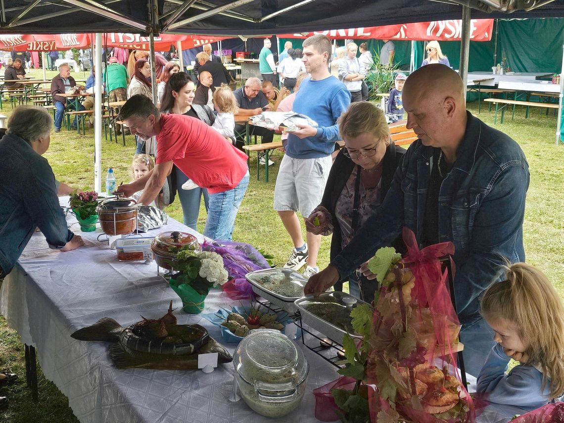 Wyjątkowe dania w konkursie "Smaki Ryb Odrzańskich" w ramach "Żabnickiego lata z rybką" Wyjątkowe dania w konkursie "Smaki Ryb Odrzańskich" w ramach "Żabnickiego lata z rybką"