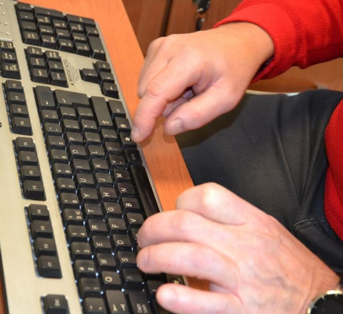 Wykorzystał zdjęcie dziewczyny, żeby zrobić jej krzywdę Wykorzystał zdjęcie dziewczyny, żeby zrobić jej krzywdę