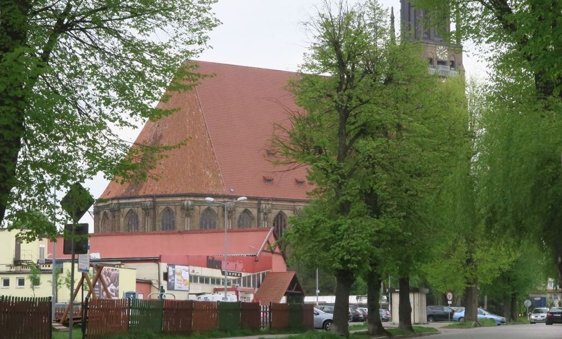Wymienią dach, kiedy będzie ładna pogoda Wymienią dach, kiedy będzie ładna pogoda