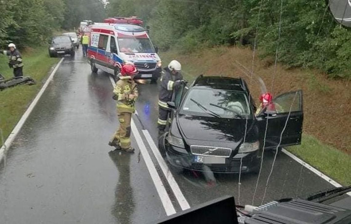 Wypadek między Gryfinem a Chojną Wypadek między Gryfinem a Chojną