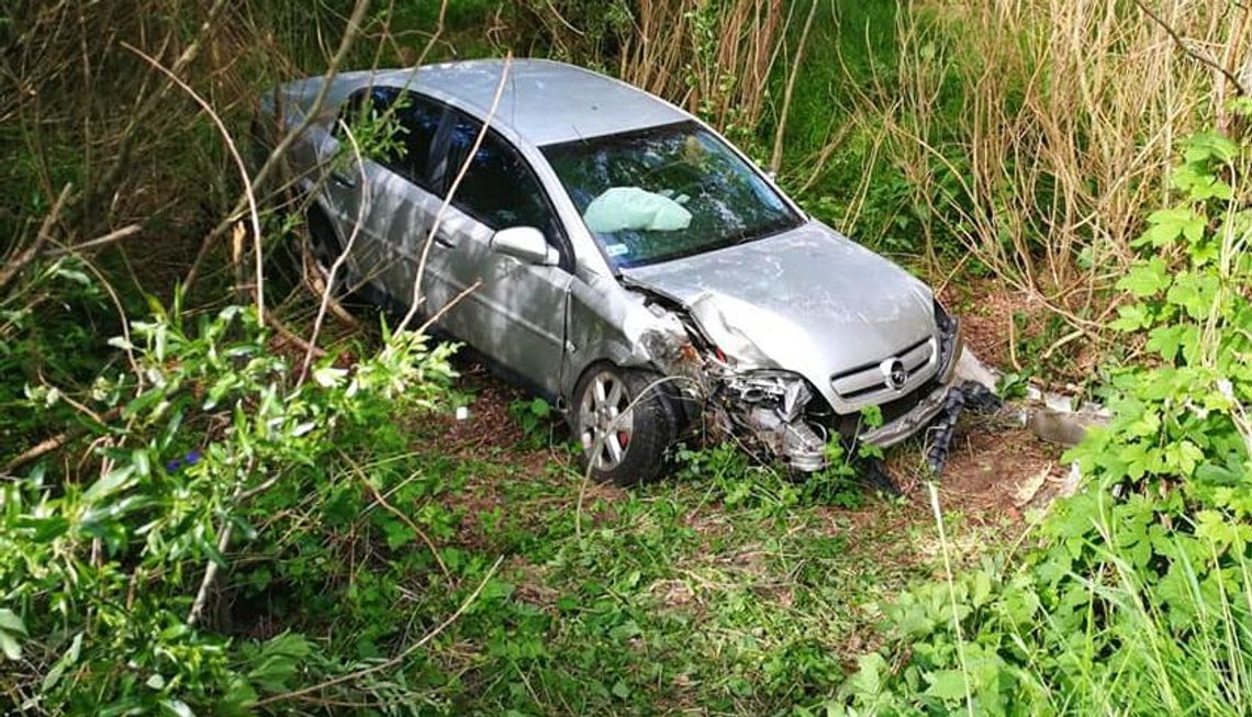 Wypadł z drogi na łuku Wypadł z drogi na łuku
