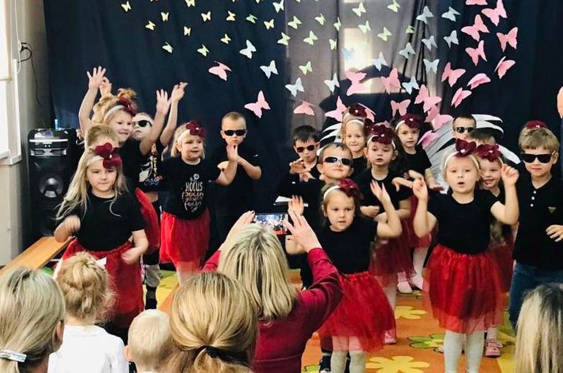 Występ przedszkolaków zachwycił wszystkich