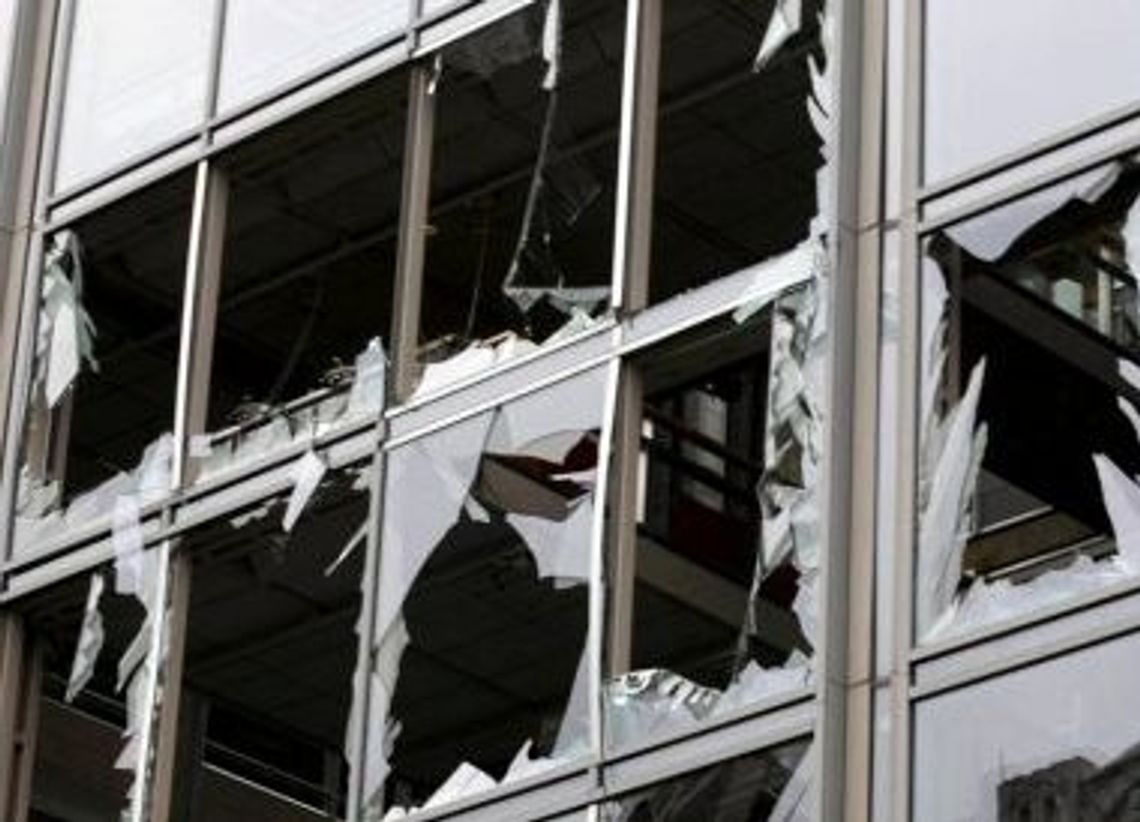 Wytłukli szyby w szkole Wytłukli szyby w szkole