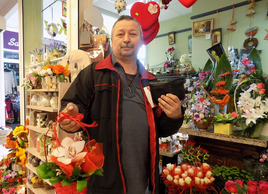 Wyznaj miłość wśród kwiatów Wyznaj miłość wśród kwiatów