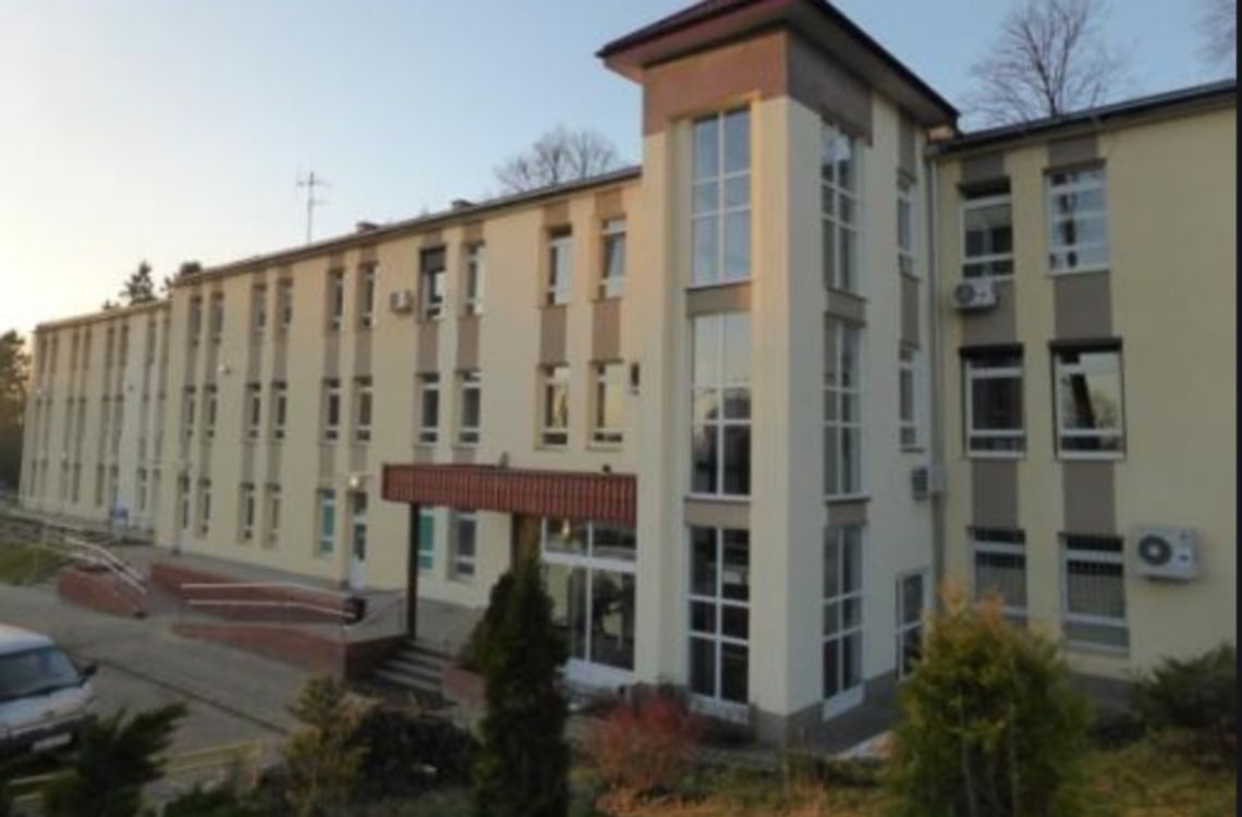 Wzrost zakażeń - to skutek braku sprzętu. Marszałek żąda pomocy w wyposażeniu szpitala Wzrost zakażeń - to skutek braku sprzętu. Marszałek żąda pomocy w wyposażeniu szpitala