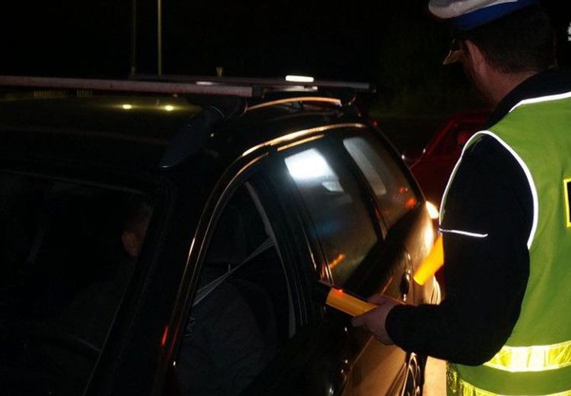 Za szybko jechał przez teren zabudowany i... stracił prawo jazdy