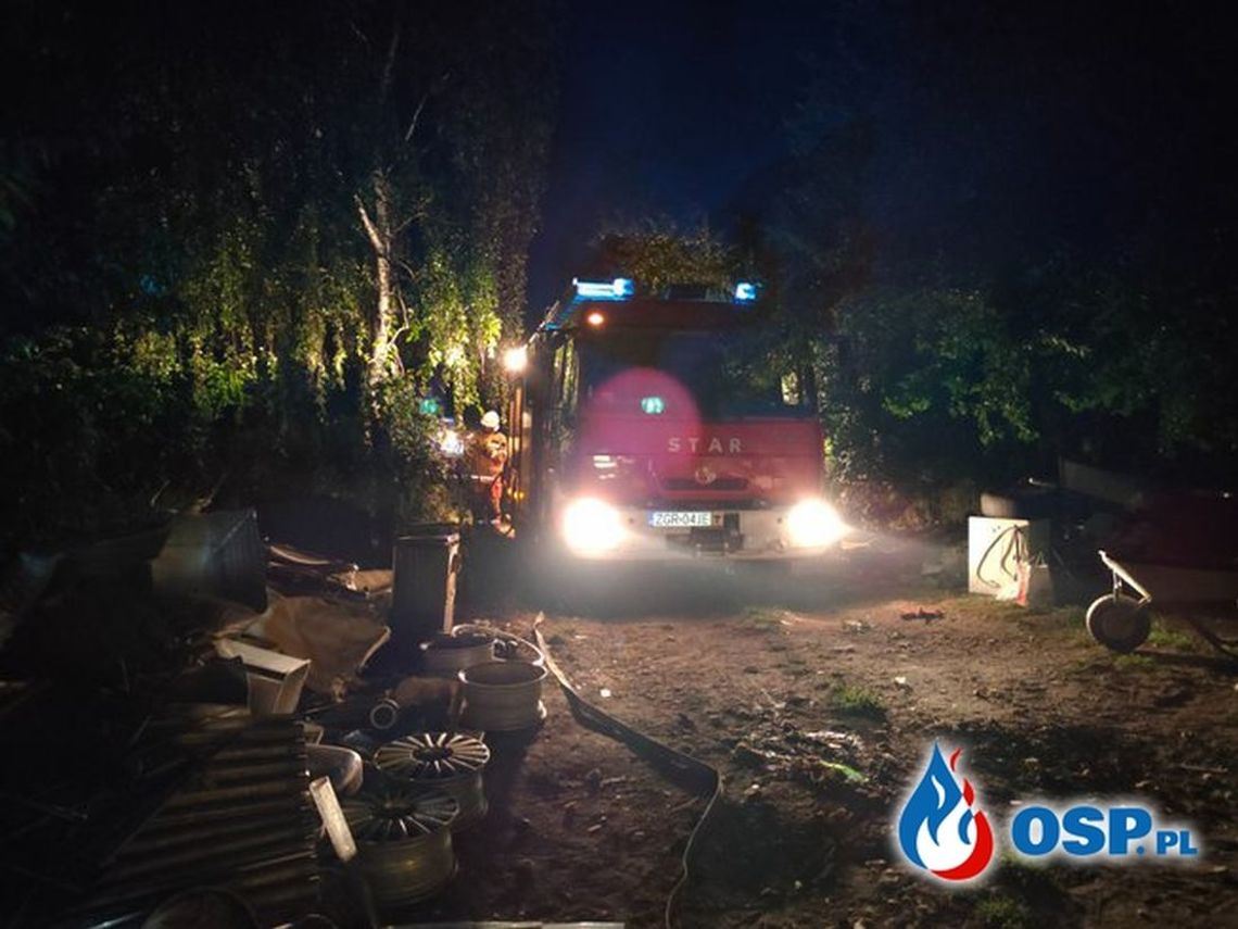 Zaatakował strażaków podczas akcji Zaatakował strażaków podczas akcji