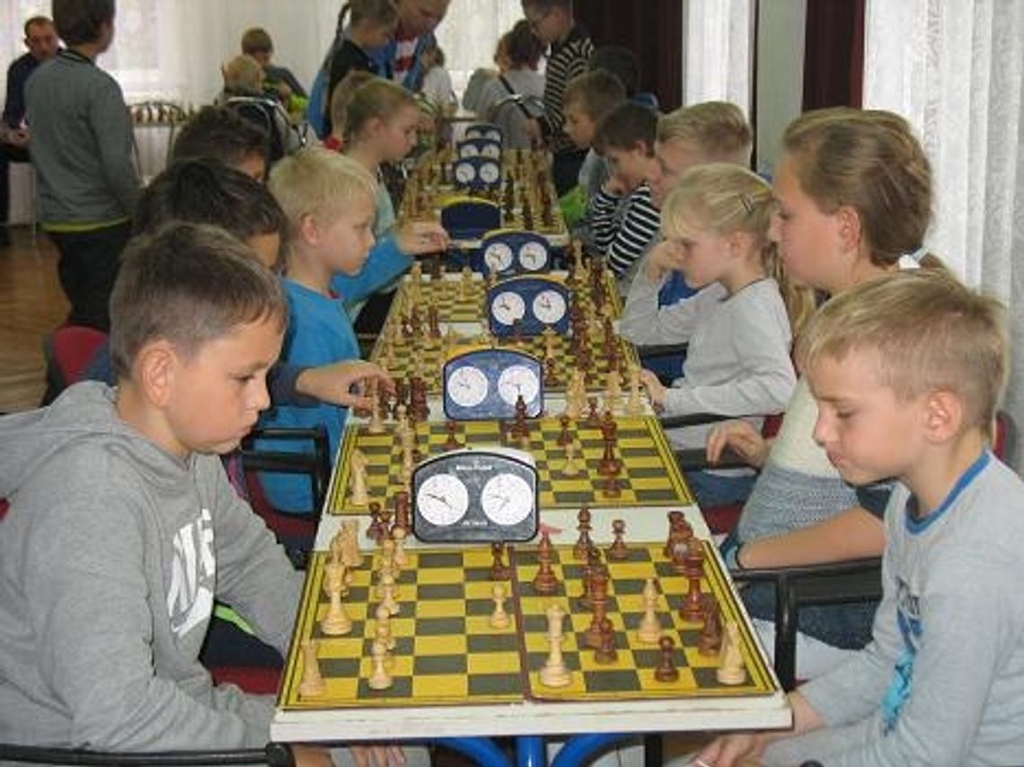 Zacięta walka w dziewiątym turnieju Zacięta walka w dziewiątym turnieju