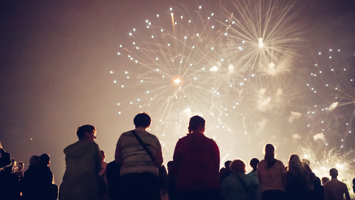 Gminy będą decydować o zakazie odpalania fajerwerków? Żeby mogły ustanawiać i uchylać