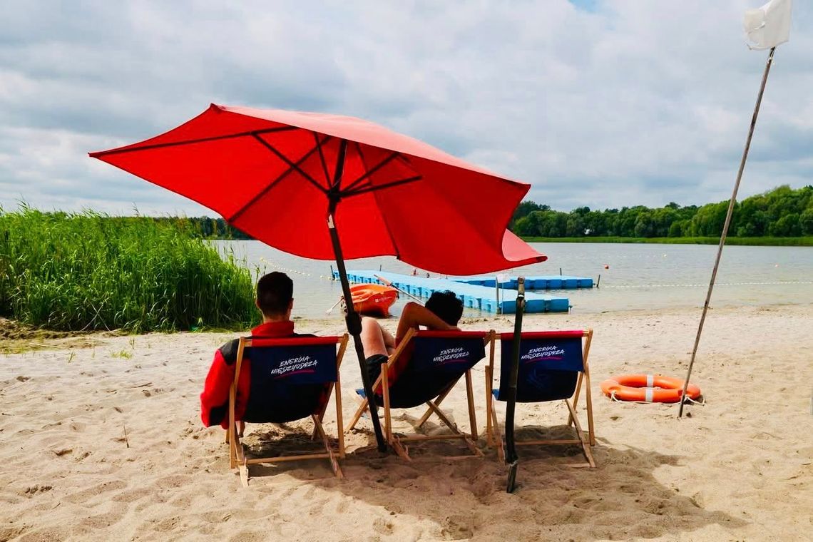 Zakaz spowodowany sinicami odwołany. Można już korzystać z kąpieliska