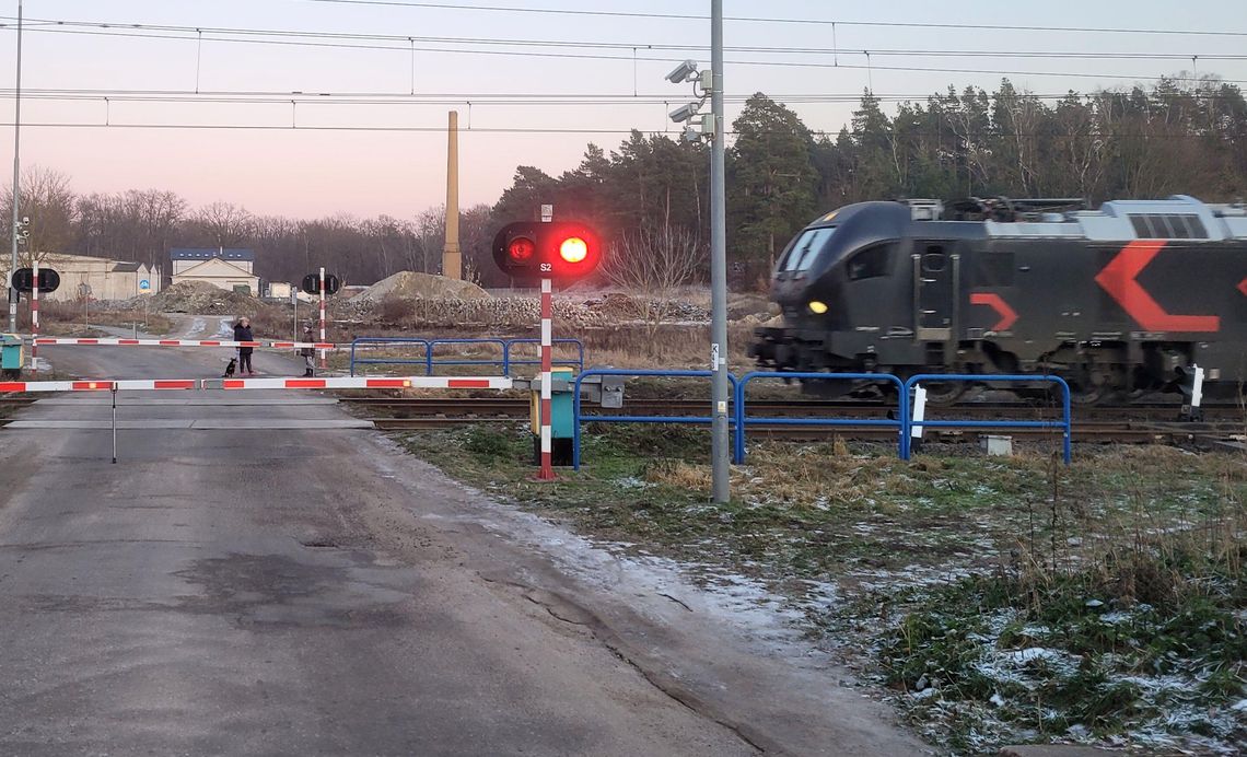 Zakłócenia w ruchu kolejowym z powodu zimy. Kłopoty na Nadodrzance Zakłócenia w ruchu kolejowym z powodu zimy. Kłopoty na Nadodrzance
