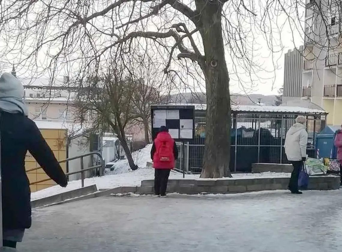 Żałoba to nie proces, który się kończy, lecz miłość, która straciła swój adres Żałoba to nie proces, który się kończy, lecz miłość, która straciła swój adres