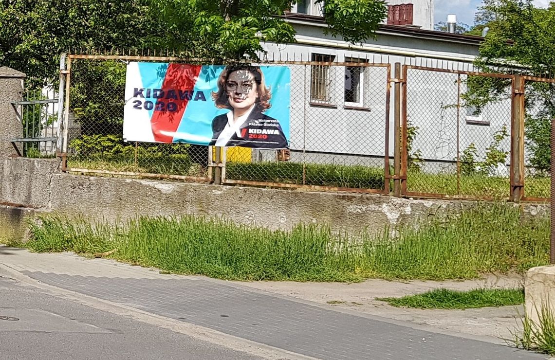 Zamieszanie z banerami prezydenckimi Zamieszanie z banerami prezydenckimi