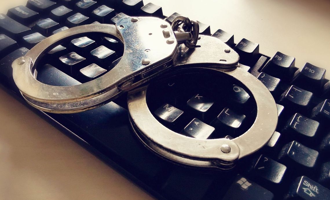 Zamówił przez internet samochód. Stracił 100 tys. zł Zamówił przez internet samochód. Stracił 100 tys. zł