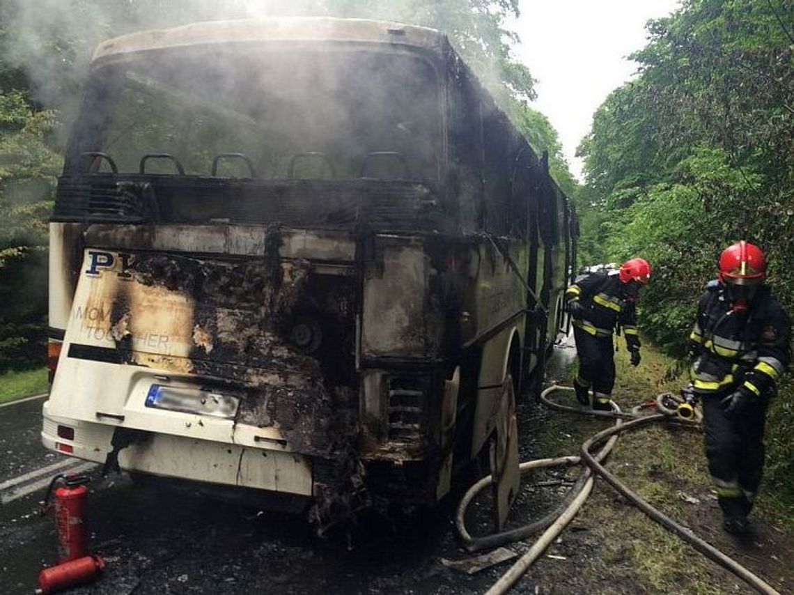Zapalił się autobus Zapalił się autobus