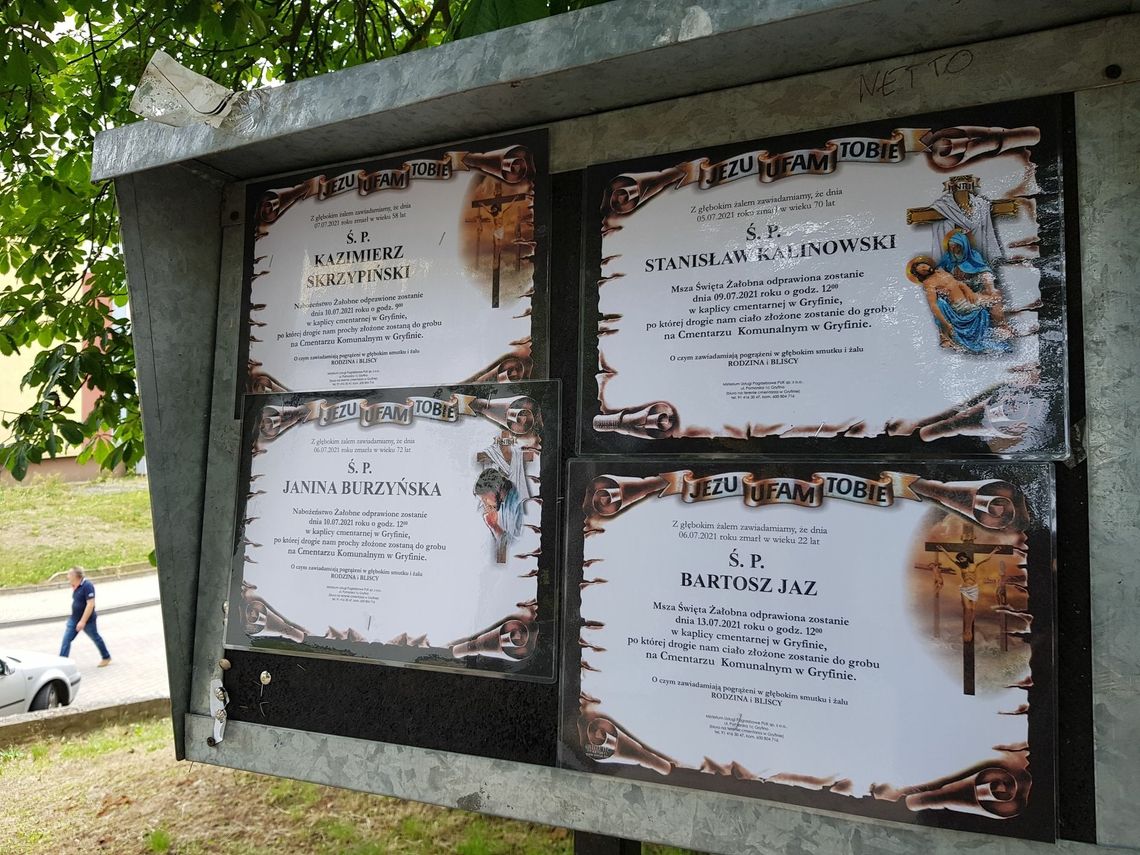 Zapełniły się tablice klepsydrami. Tak szybko odeszli gryfinianie... Zapełniły się tablice klepsydrami. Tak szybko odeszli gryfinianie...