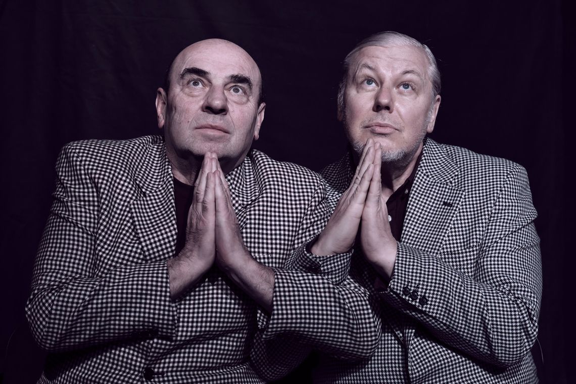 Zapraszają na sztukę... Do trzech razy sztuka