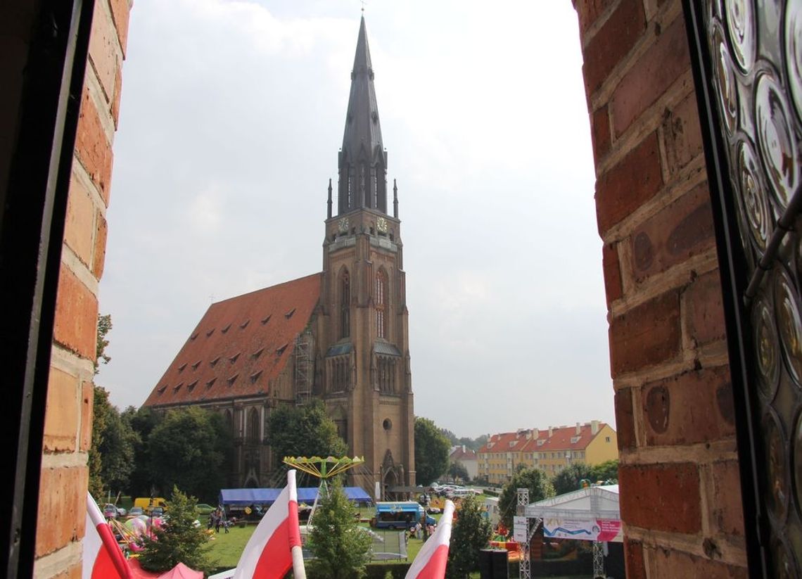 Zapraszają na uroczystości do Chojny