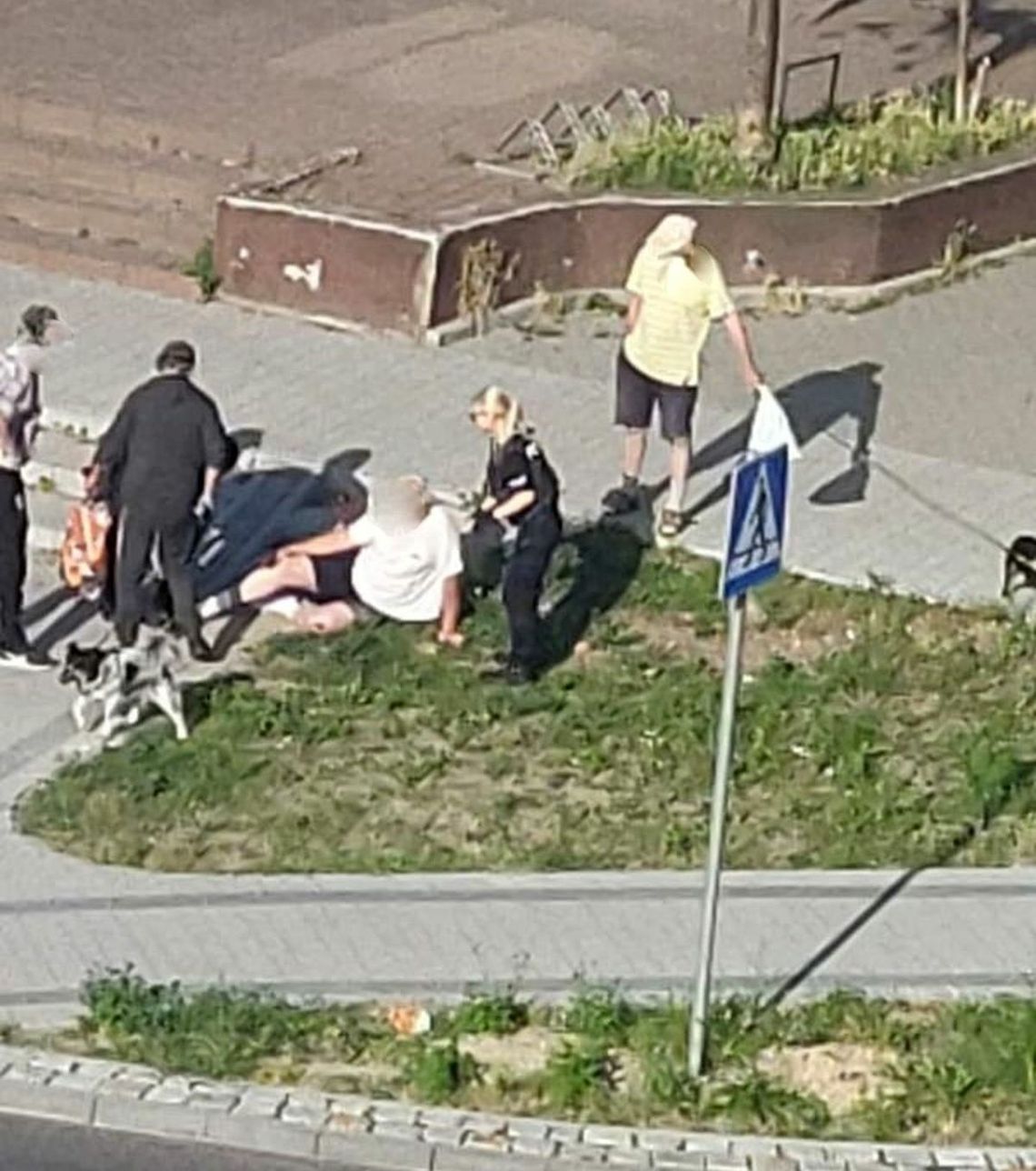 Zasłabł w pobliżu sklepu