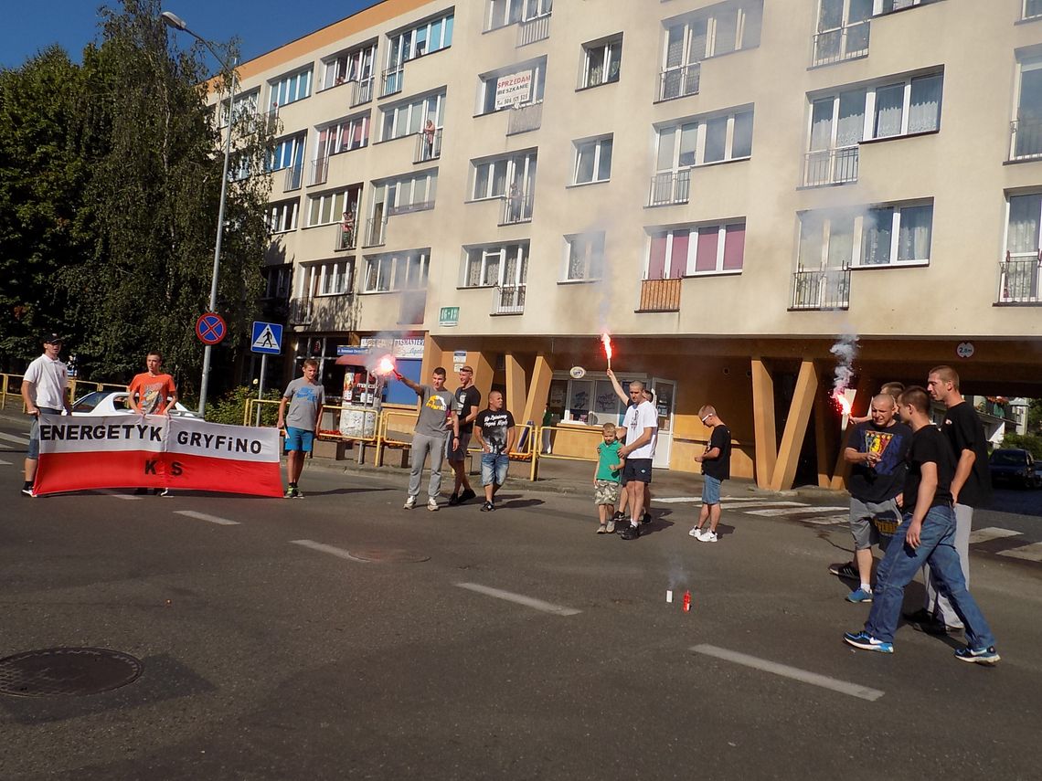 Zasłużyli na hołd Zasłużyli na hołd