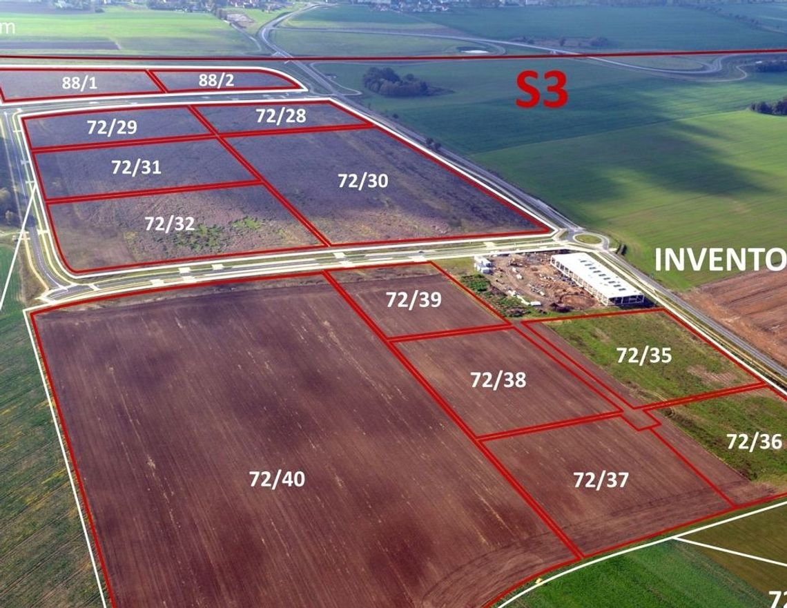 Zatrudnią ok. 3 tys. osób. Nieoficjalnie Zalando ma działki, na których może postawić centrum dystrybucyjne Zatrudnią ok. 3 tys. osób. Nieoficjalnie Zalando ma działki, na których może postawić centrum dystrybucyjne