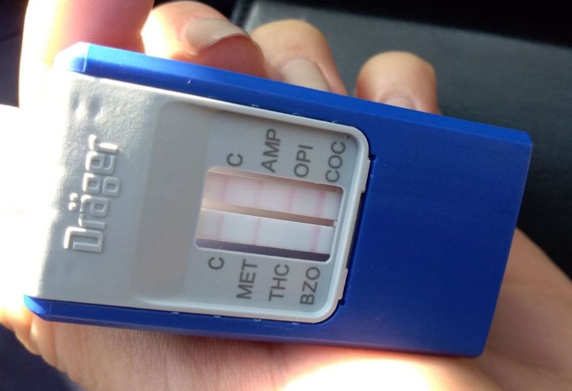 Zatrzymali go za brak świateŁ. Okazało się, że był pod wpływem narkotyków Zatrzymali go za brak świateŁ. Okazało się, że był pod wpływem narkotyków