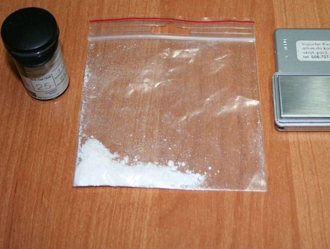 Zatrzymali ją za woreczek Zatrzymali ją za woreczek