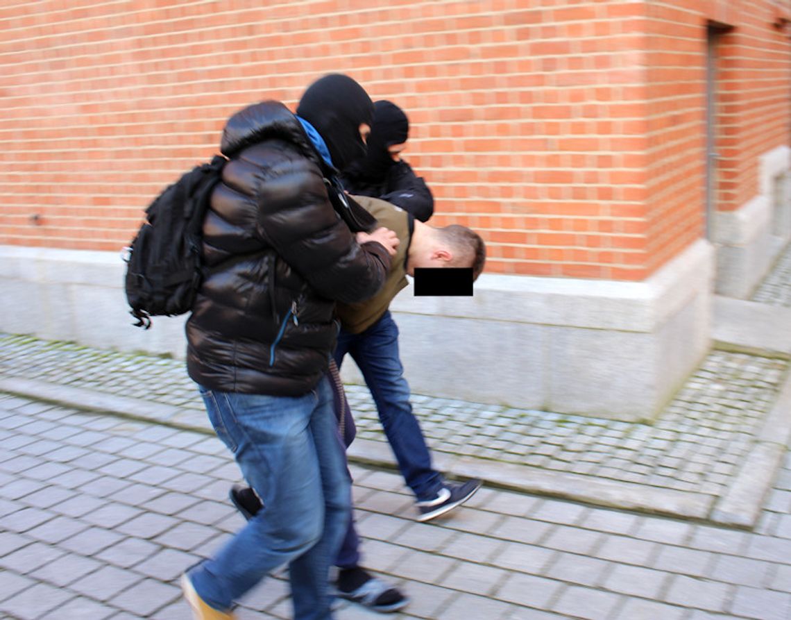 Zatrzymali zorganizowaną grupę przestępczą Zatrzymali zorganizowaną grupę przestępczą