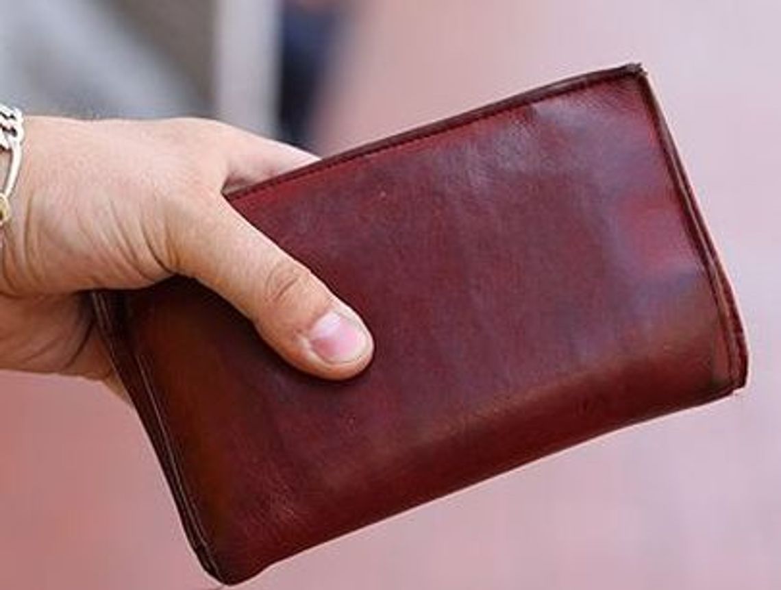 Zatrzymano złodziejkę portfela Zatrzymano złodziejkę portfela