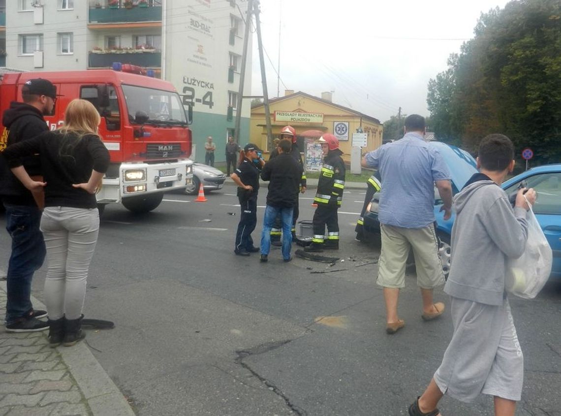 Zderzyły się dwa samochody w Gryfinie