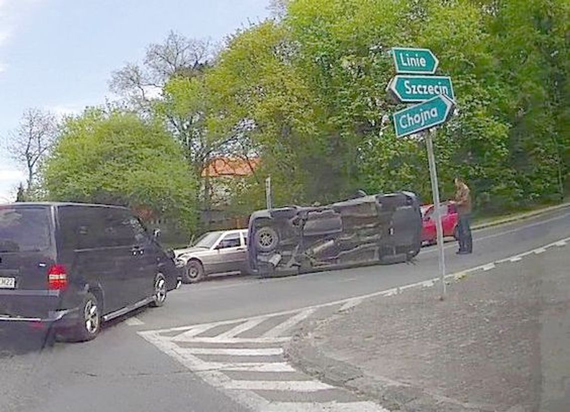 Zderzyły się trzy samochody na Armii Krajowej