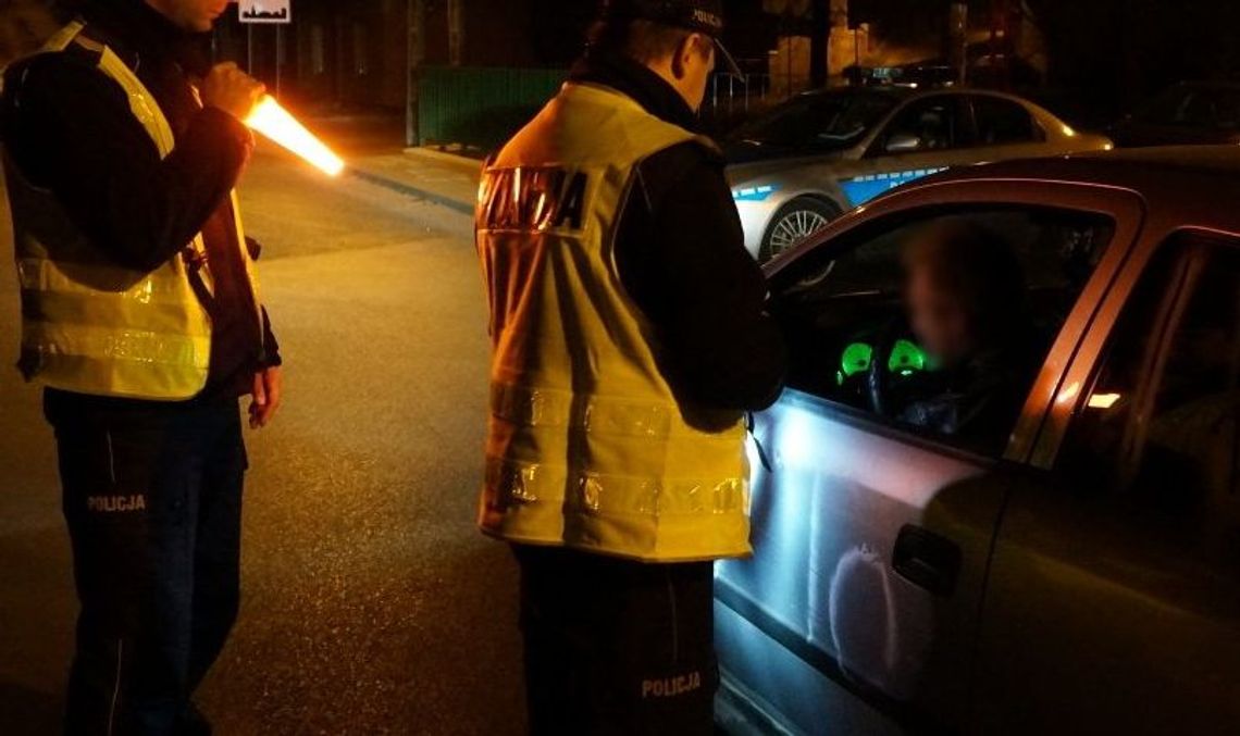 Zdradziła go charakterystyczna woń przypominającą marihuanę Zdradziła go charakterystyczna woń przypominającą marihuanę