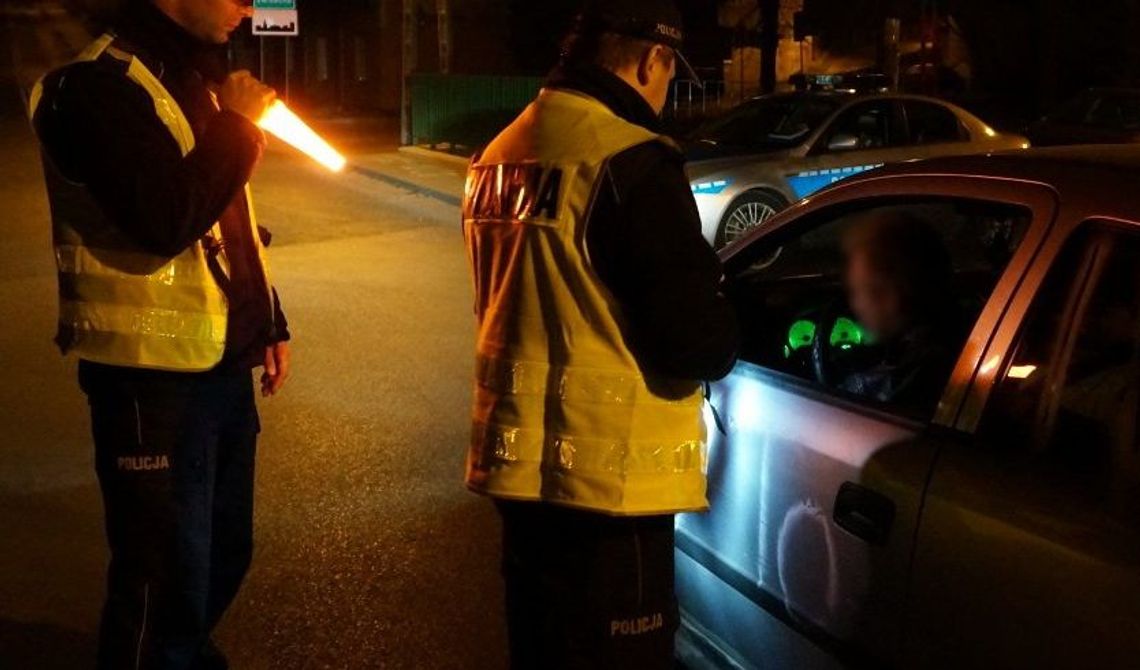 Zdradziły go powiększone źrenice Zdradziły go powiększone źrenice