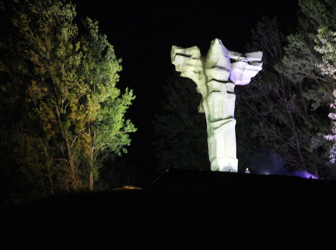 Zjawisko o północy