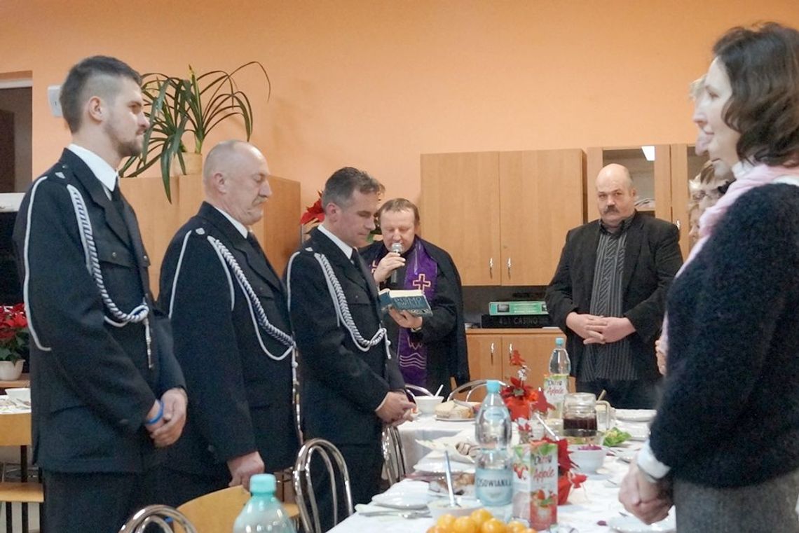 Zjednoczeni przy wspólnym stole Zjednoczeni przy wspólnym stole