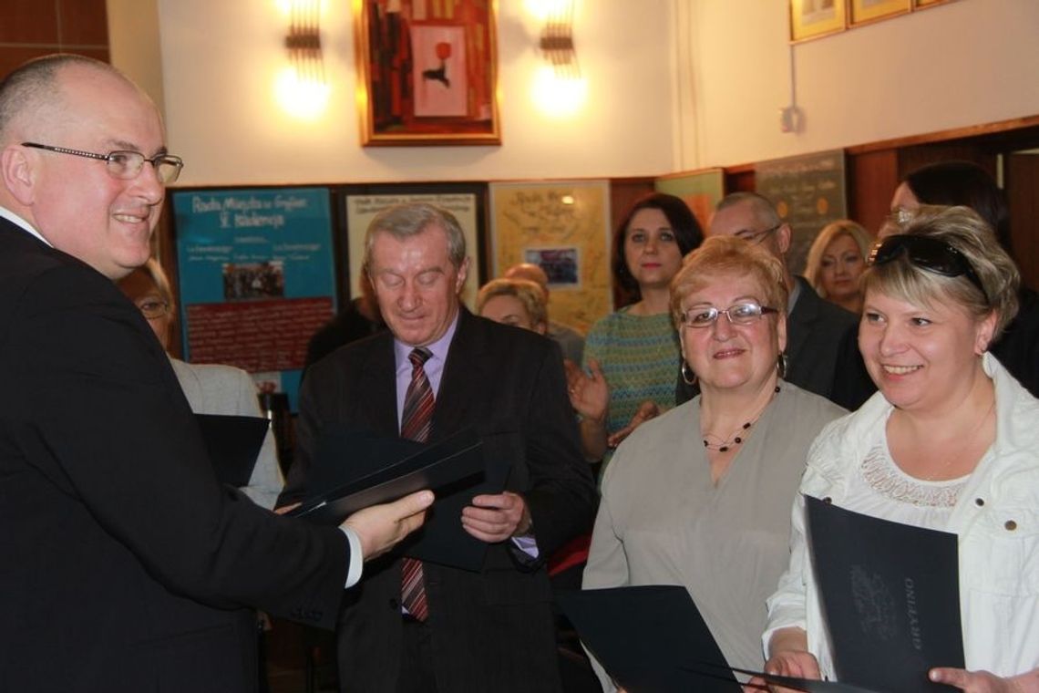 Zjednoczone i podzielone społeczności wiejskie