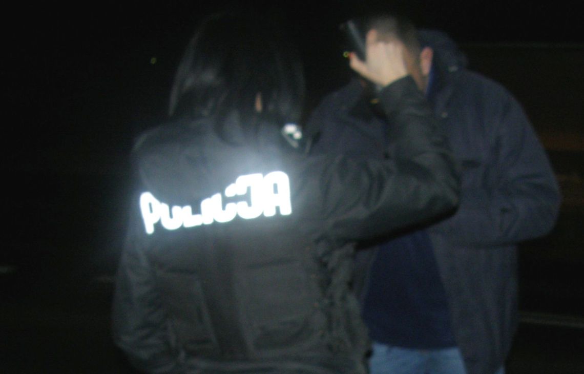 Złapali go nad ranem z narkotykami Złapali go nad ranem z narkotykami