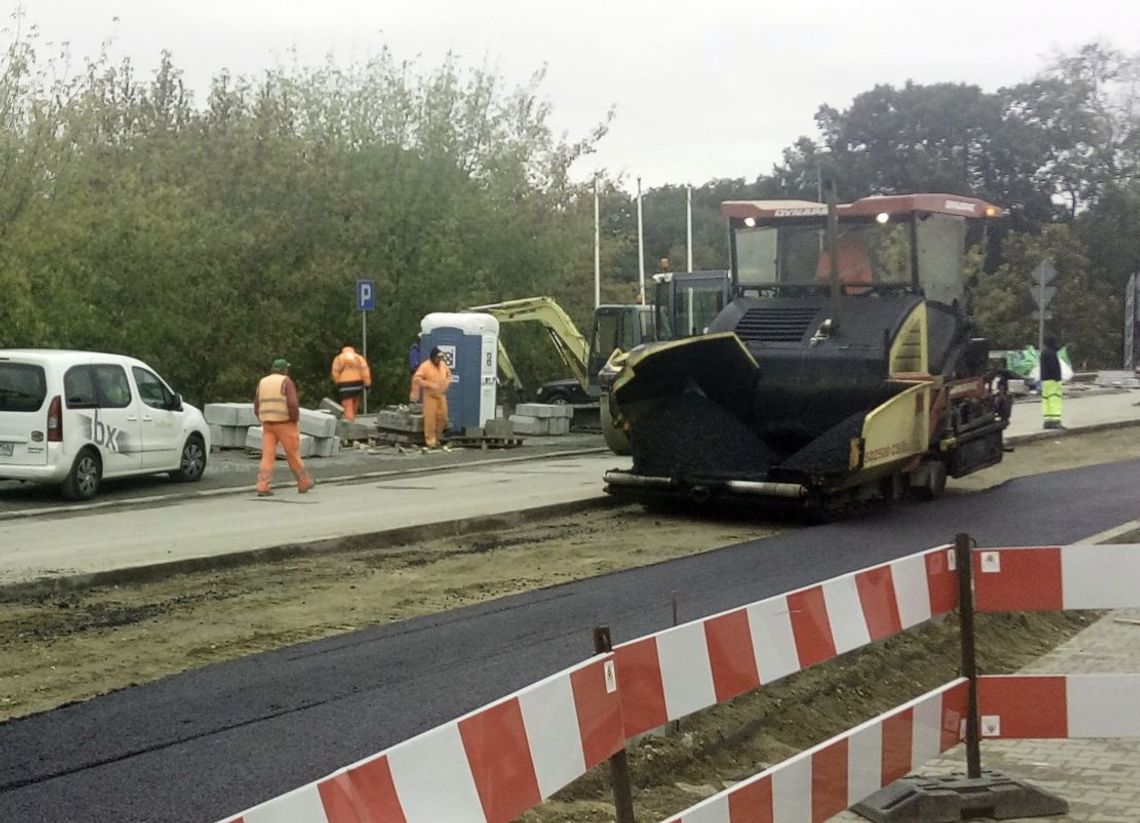 Źle kładą asfalt - uważa czytelnik Źle kładą asfalt - uważa czytelnik